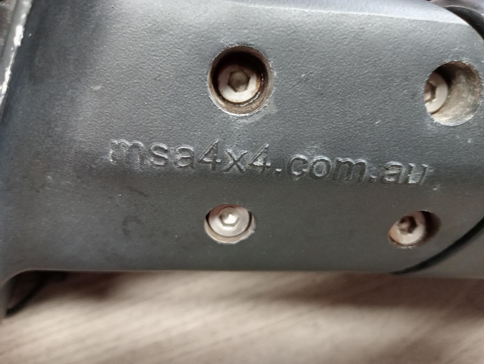 8969594