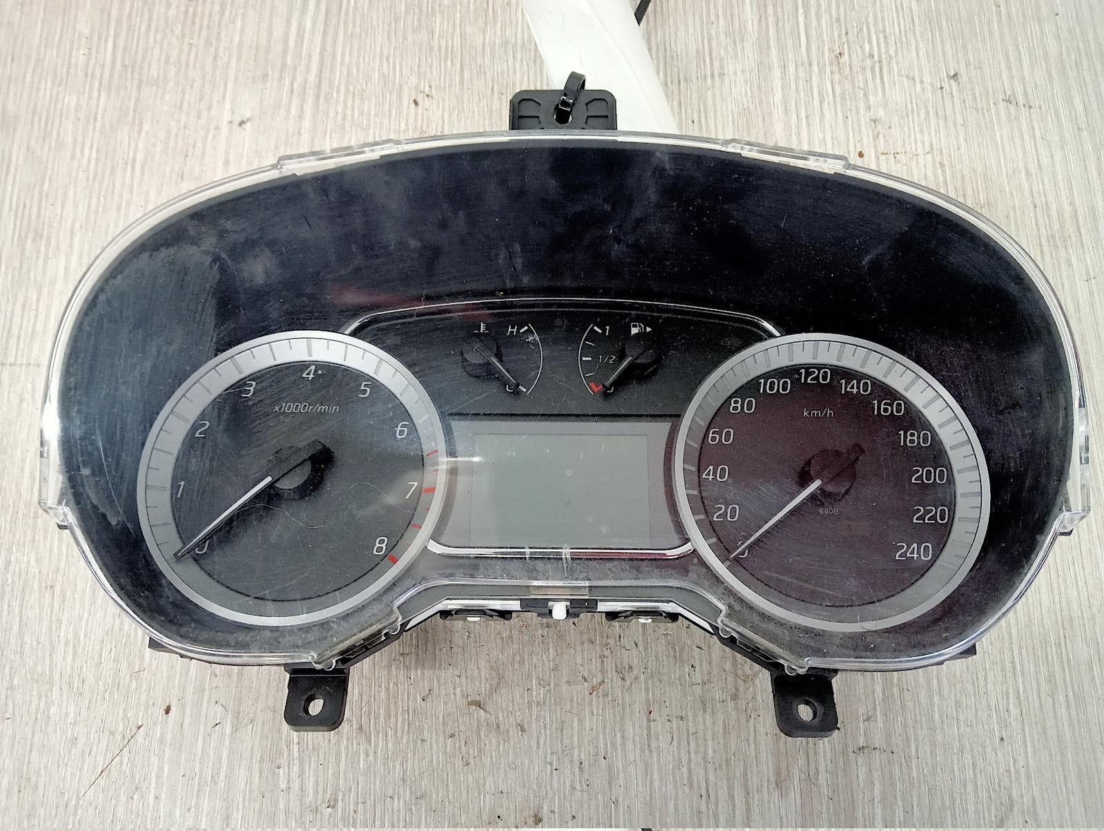 NISSAN PULSAR INSTRUMENT CLUSTER PETROL, 1.8, AUTO T/M, ST-L/Ti, B17/C12, 12/12-
