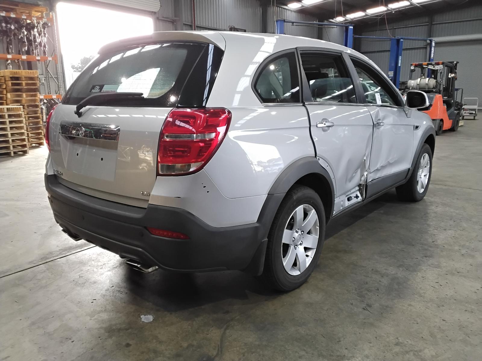 8972453