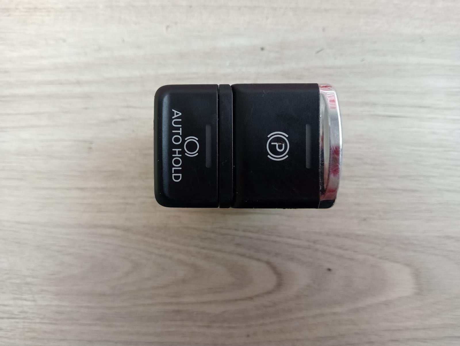 8962724
