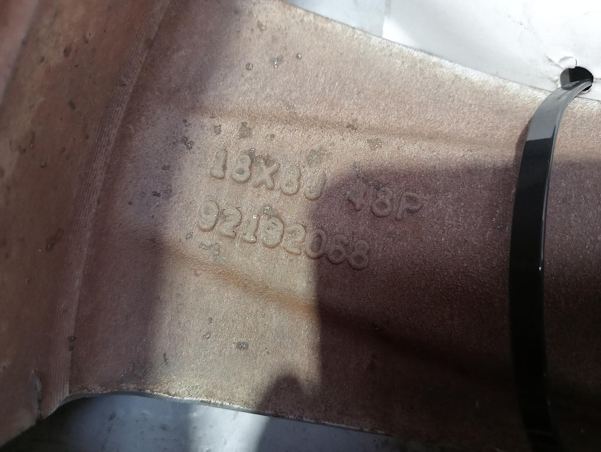 9007569