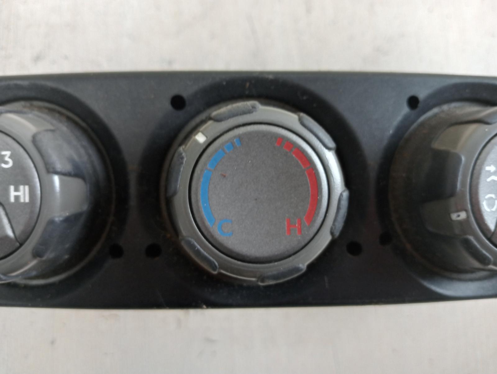 8960078