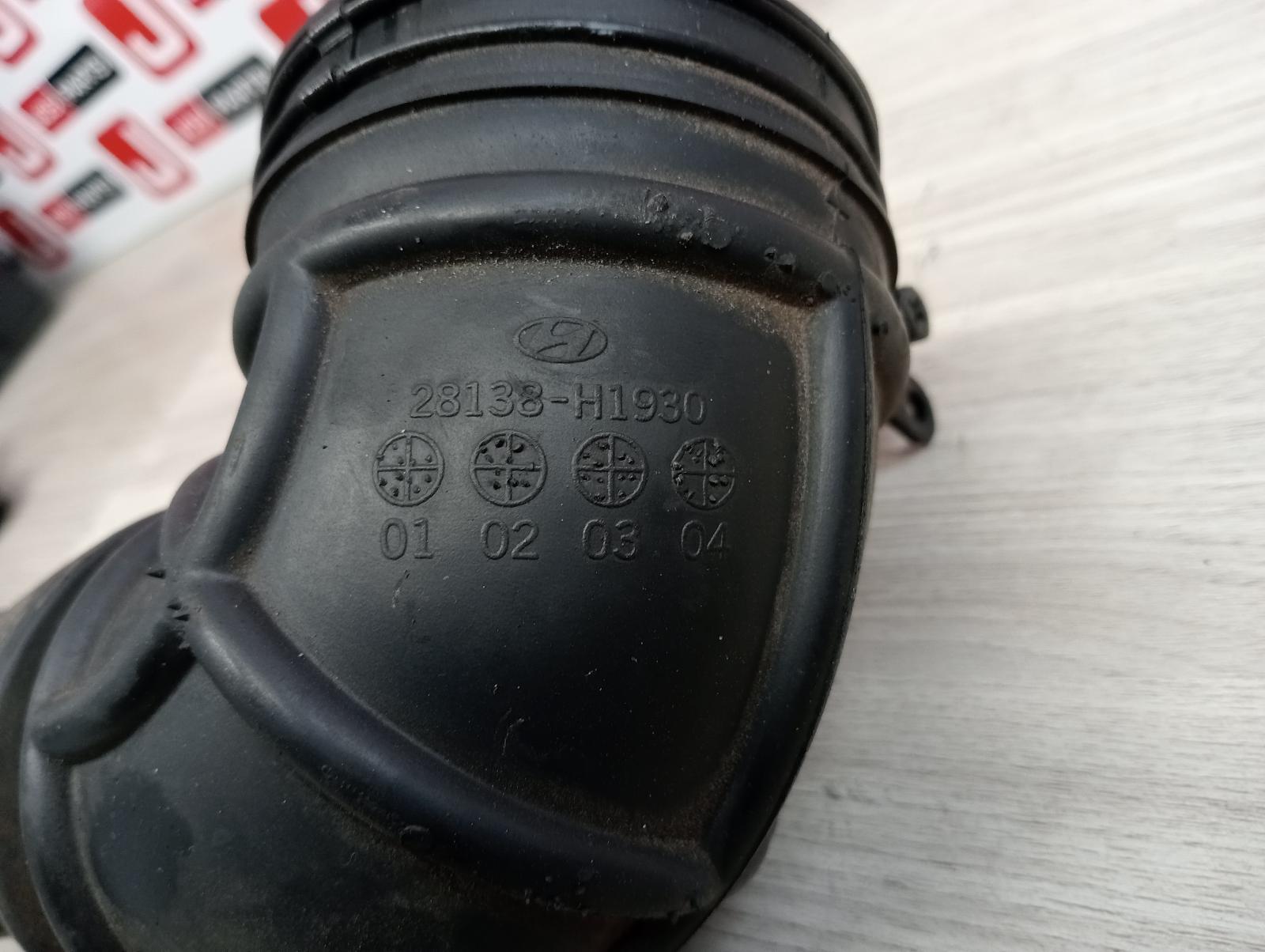 8982058