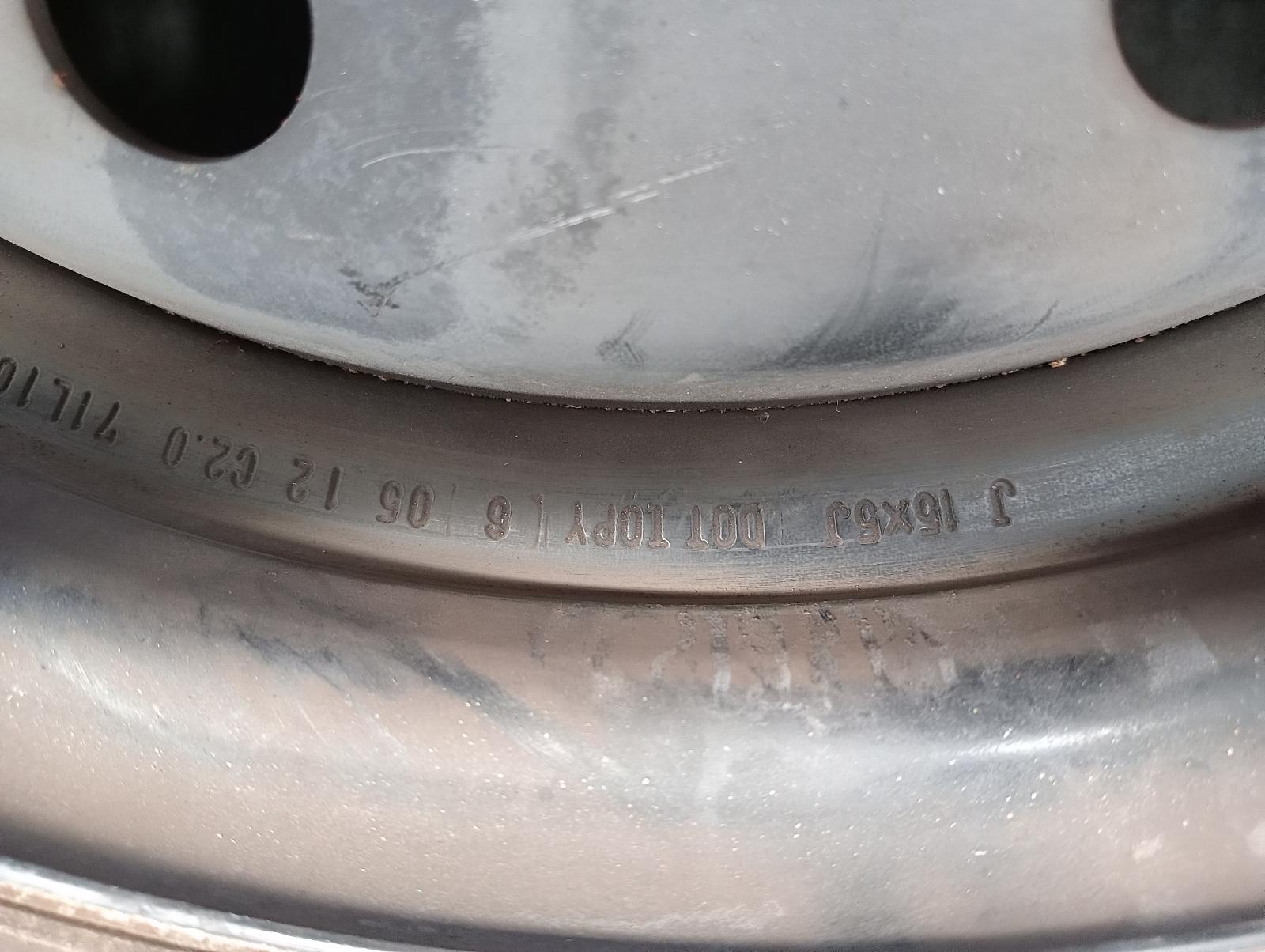 8696003