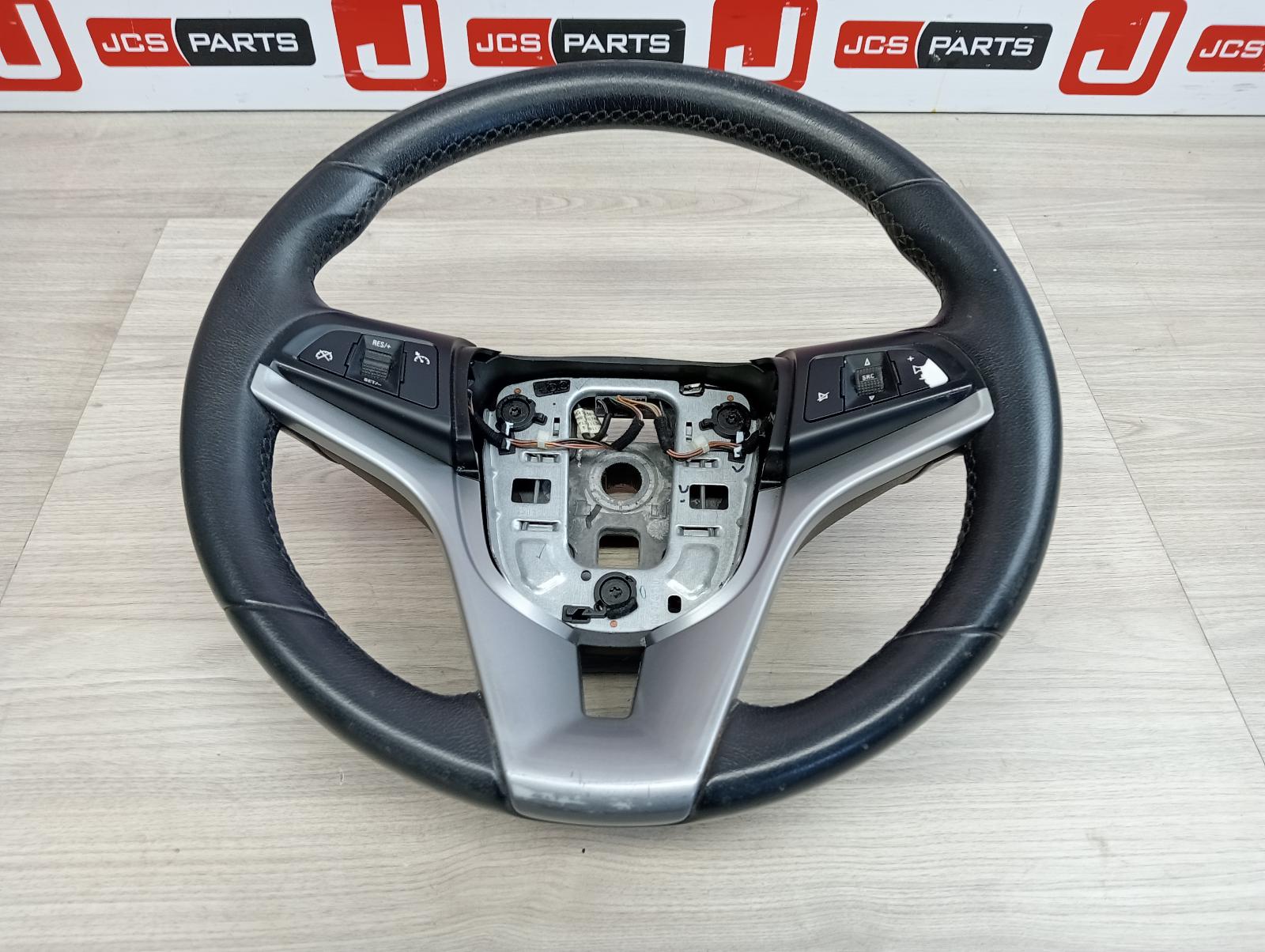 8976787