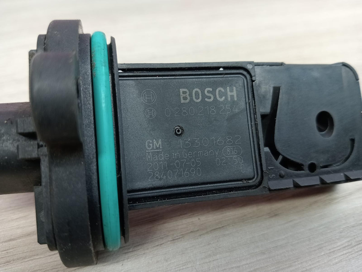 9026877