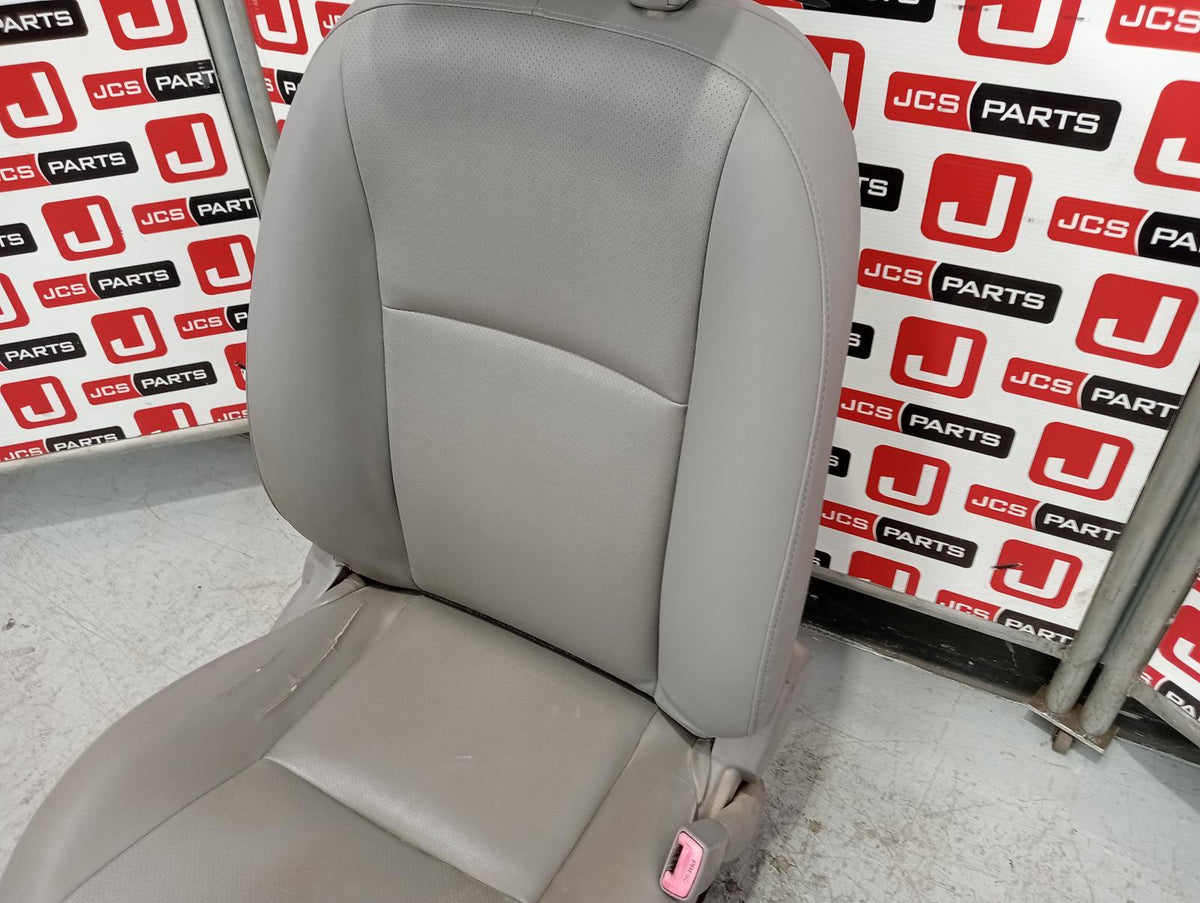 8997701
