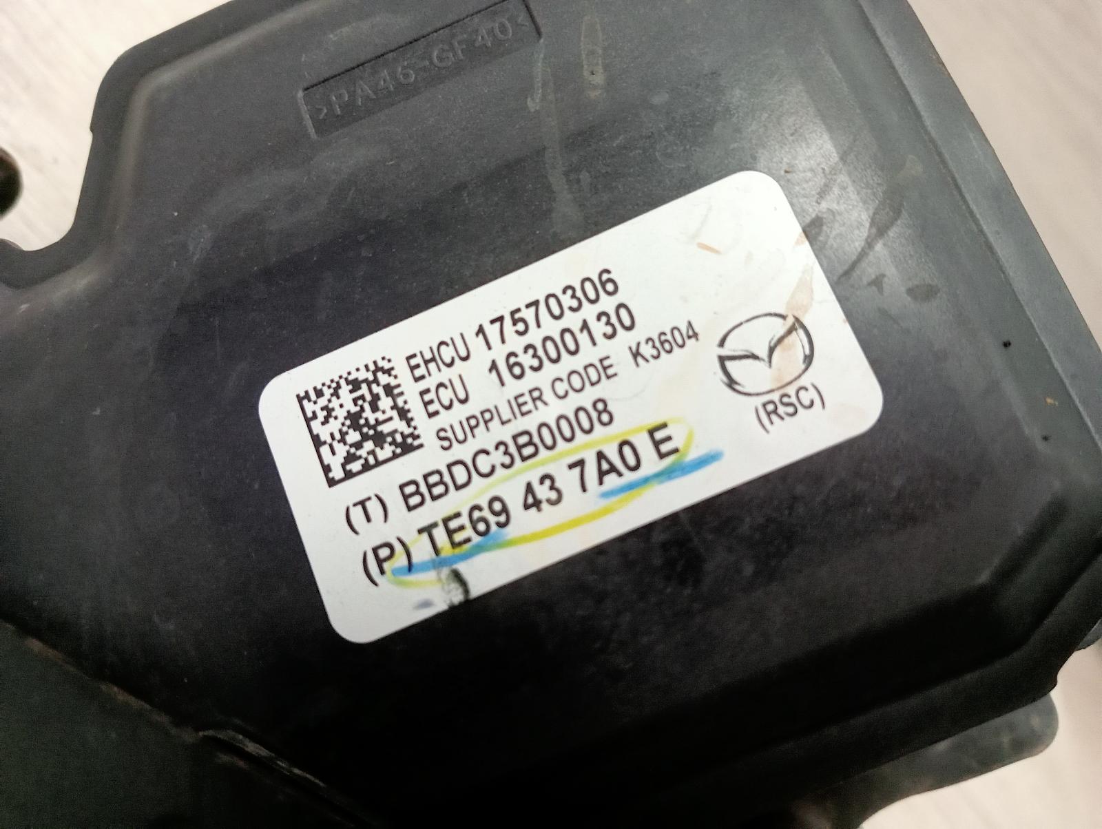 8830903