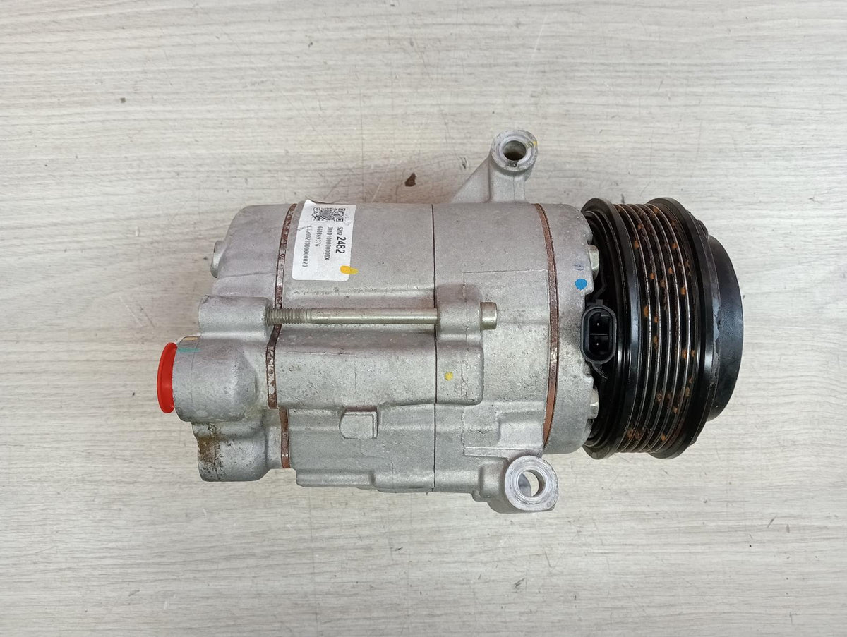 9037995