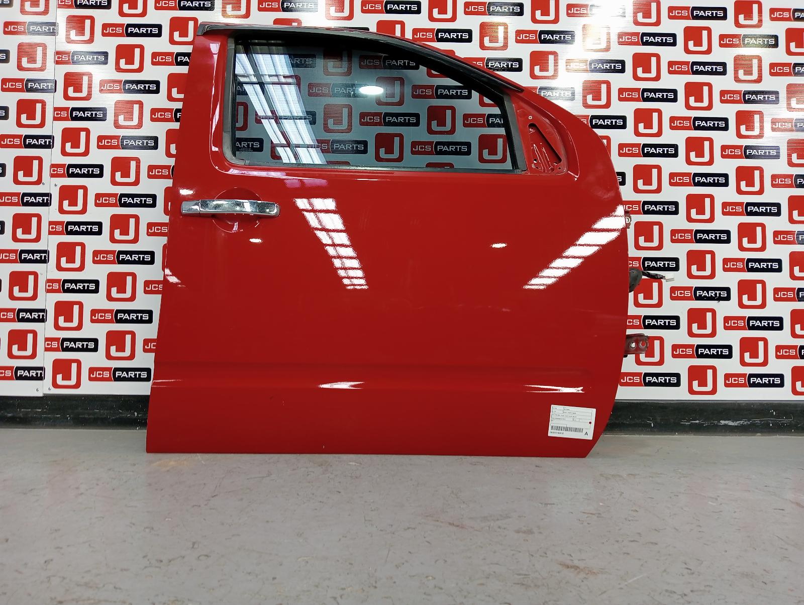 8952557