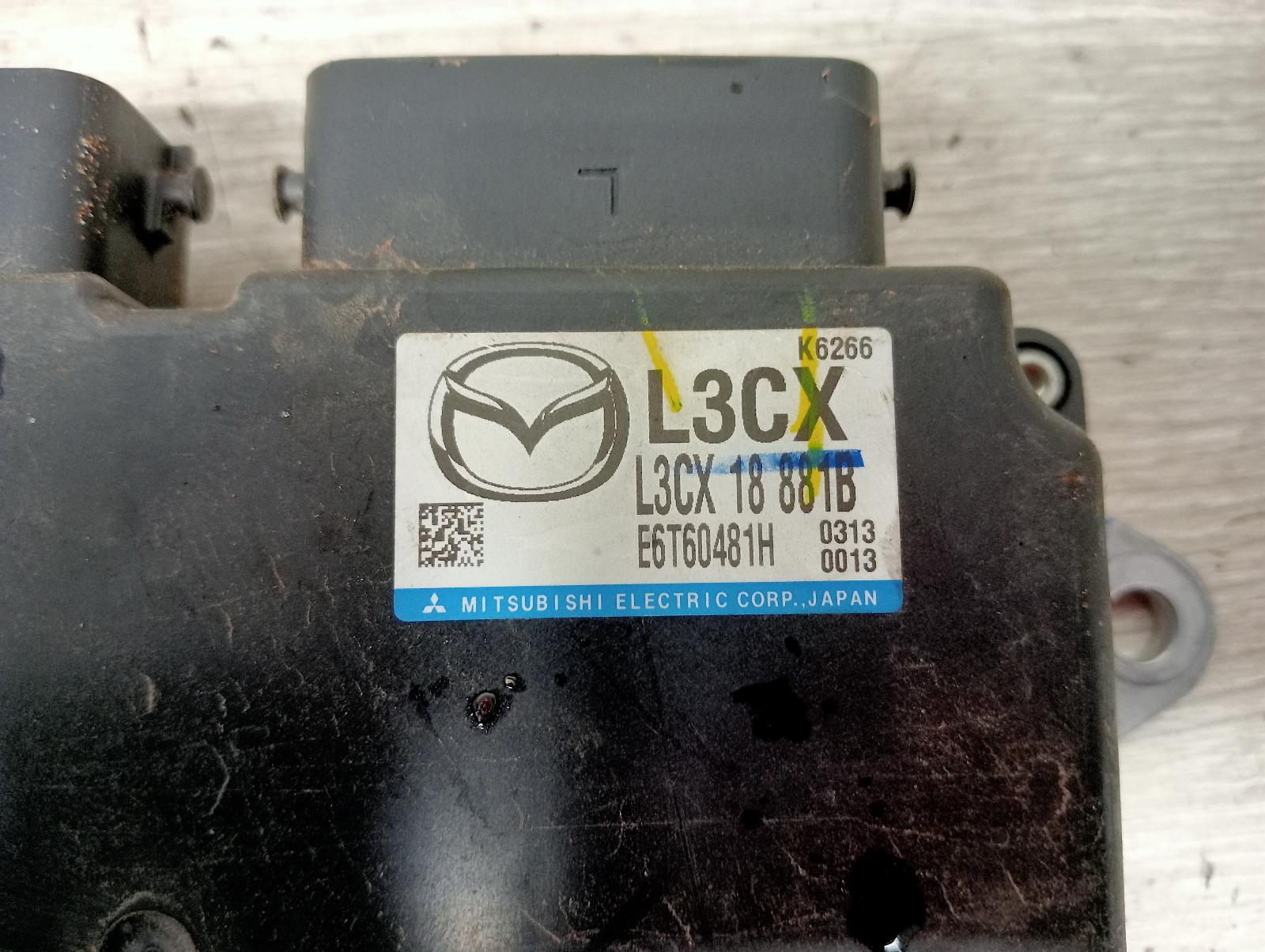 8973502