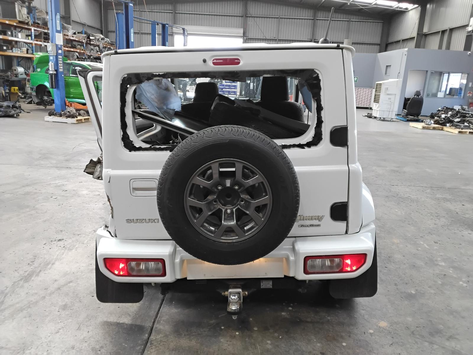 8952552