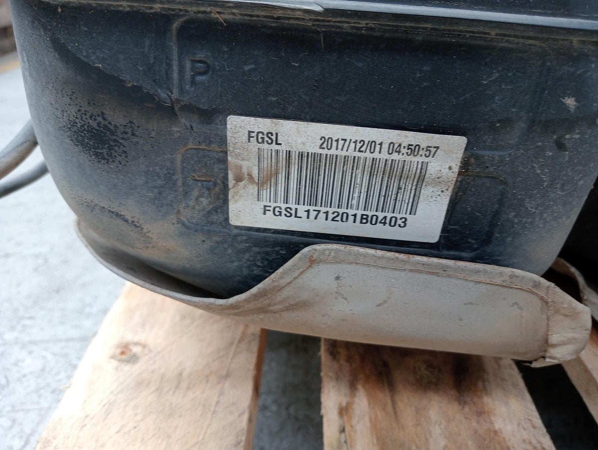 9013876