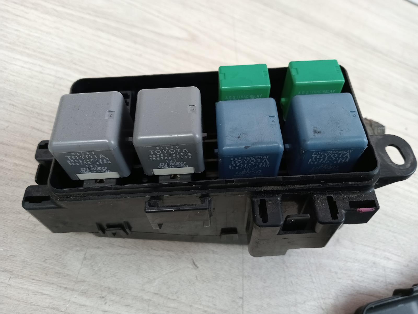 8994569