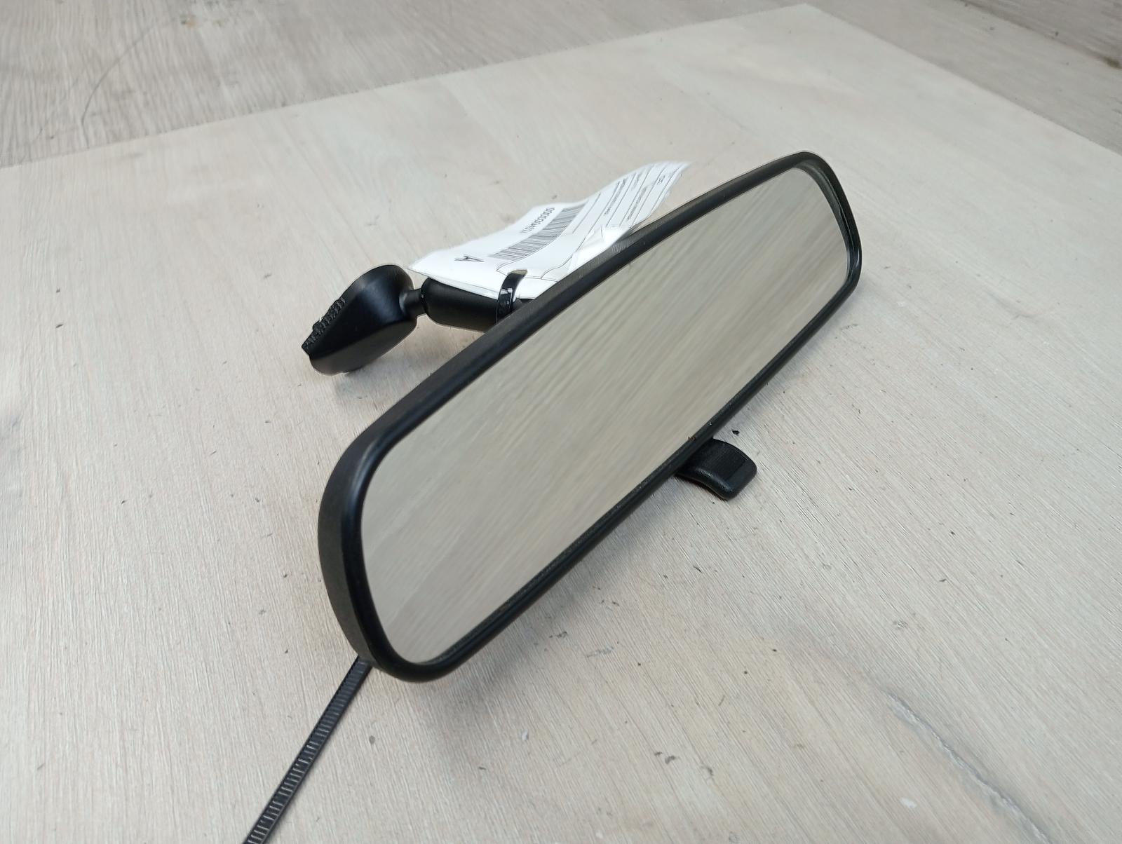 8960138