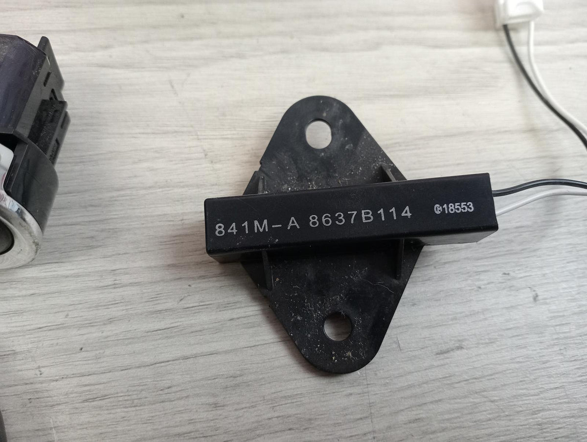 9062774