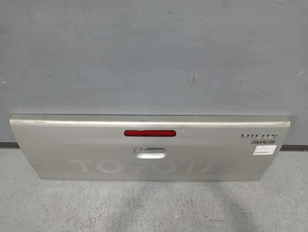 8992119