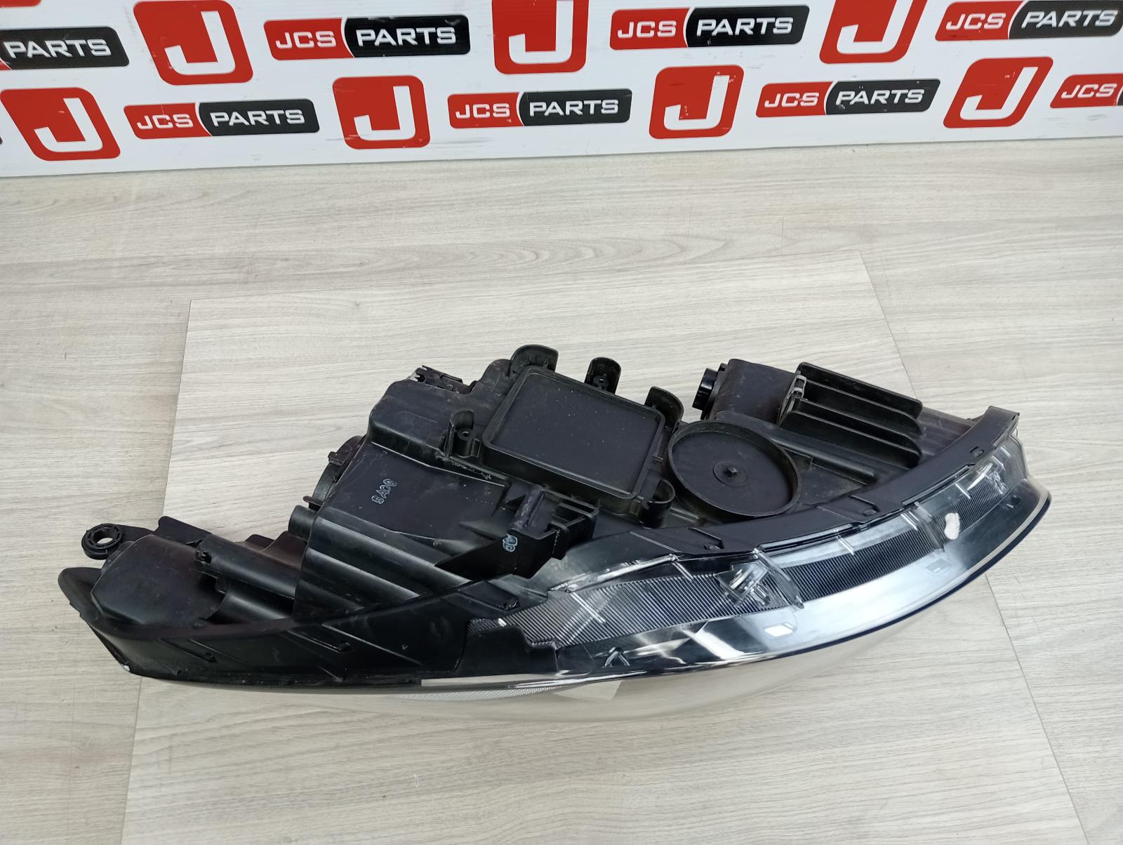 8963520
