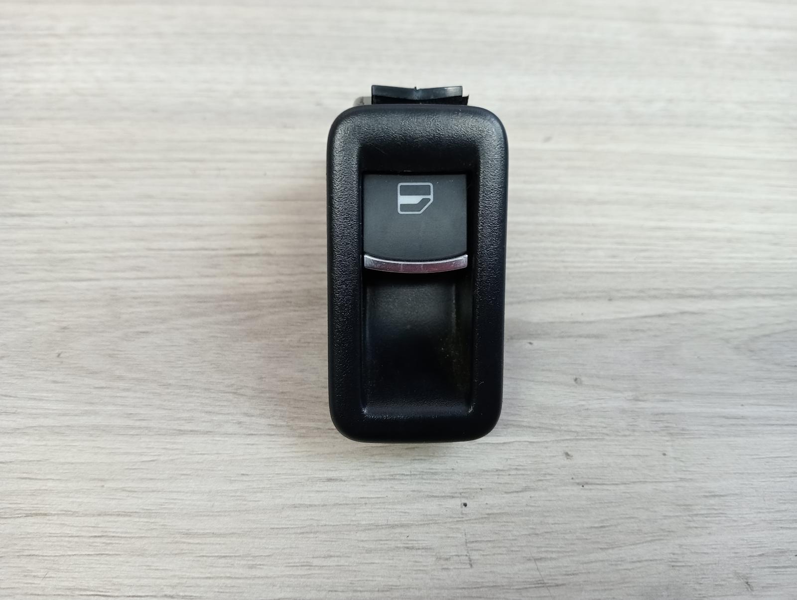 8835508