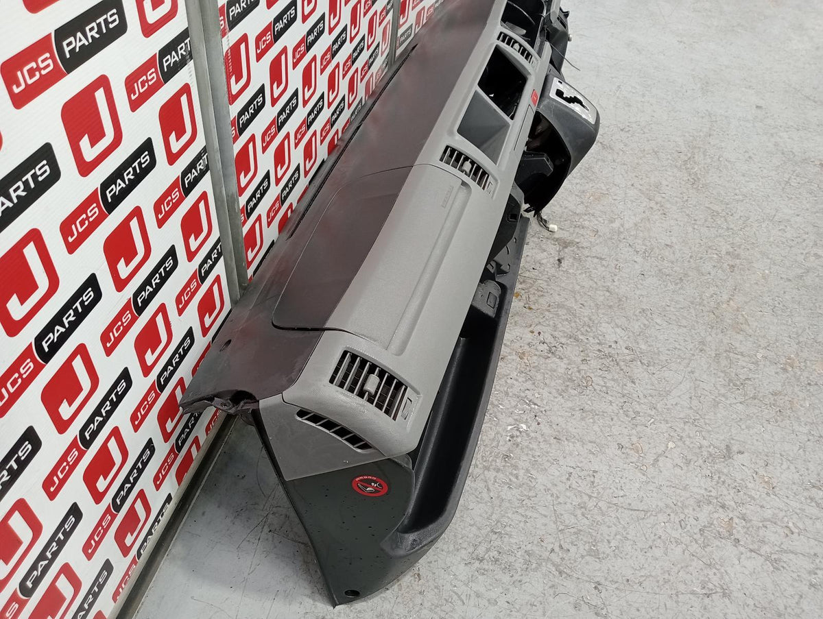 9005781