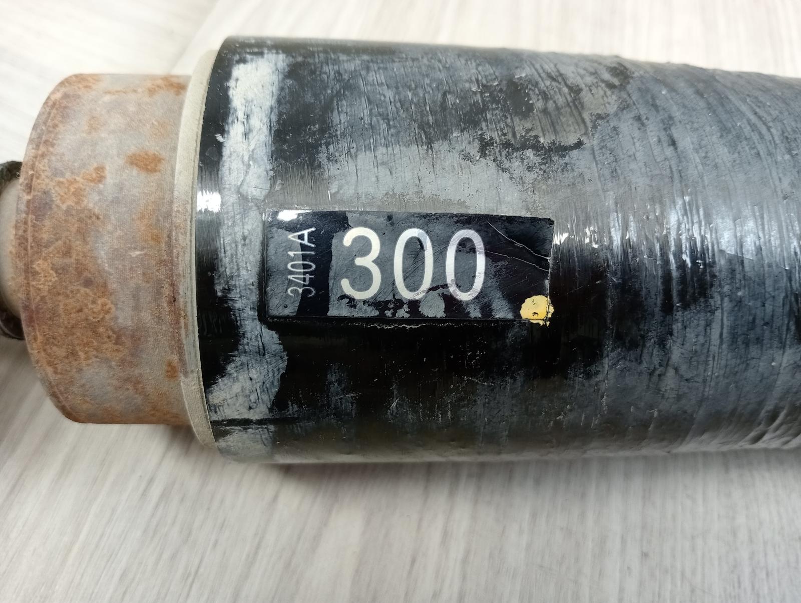 8952548