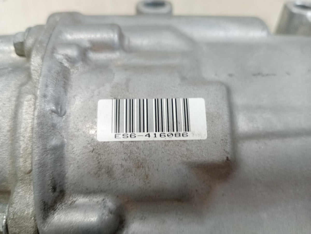 9063772