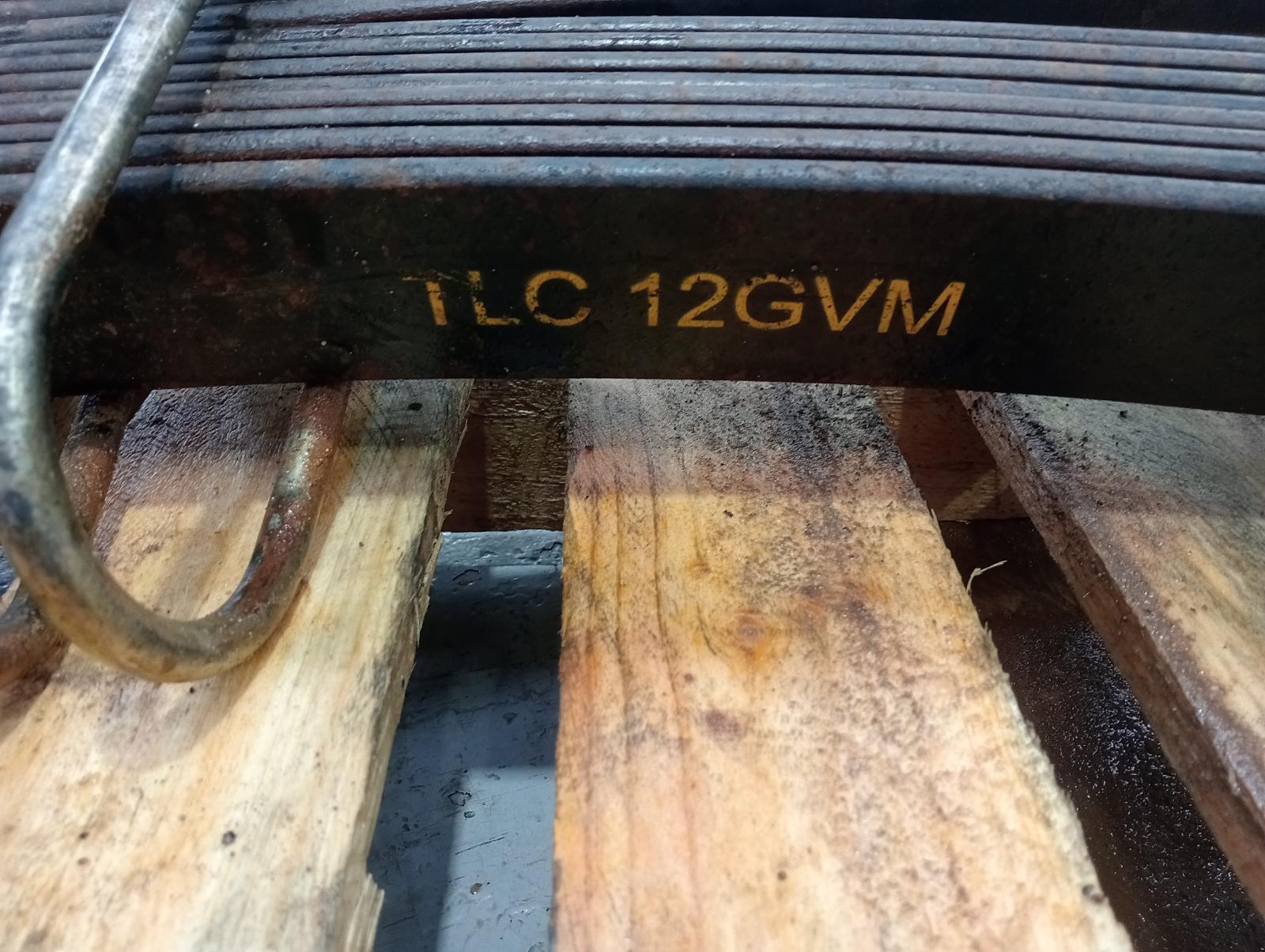 8972889