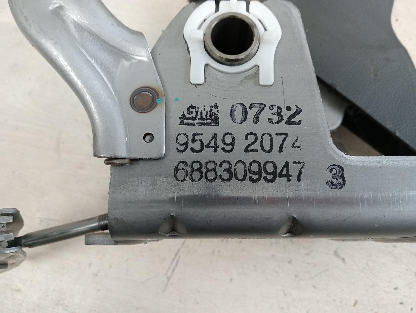8975133