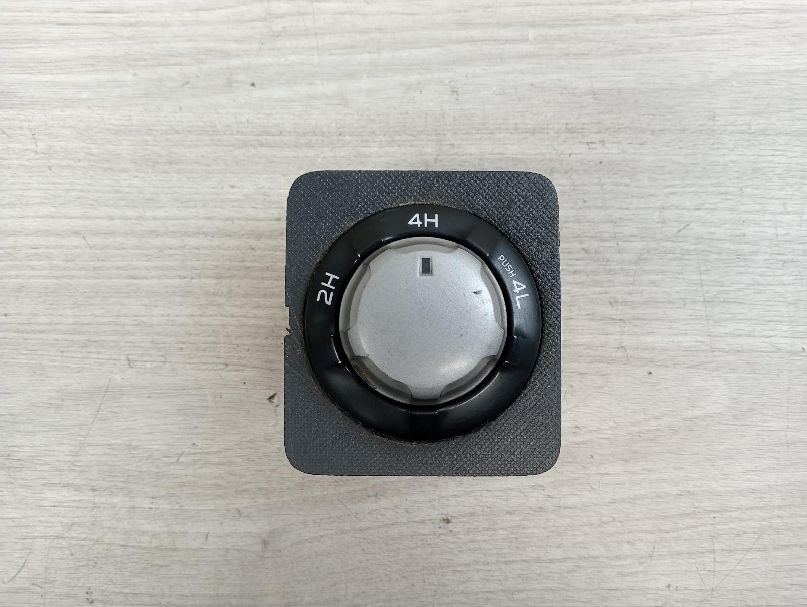 8981527