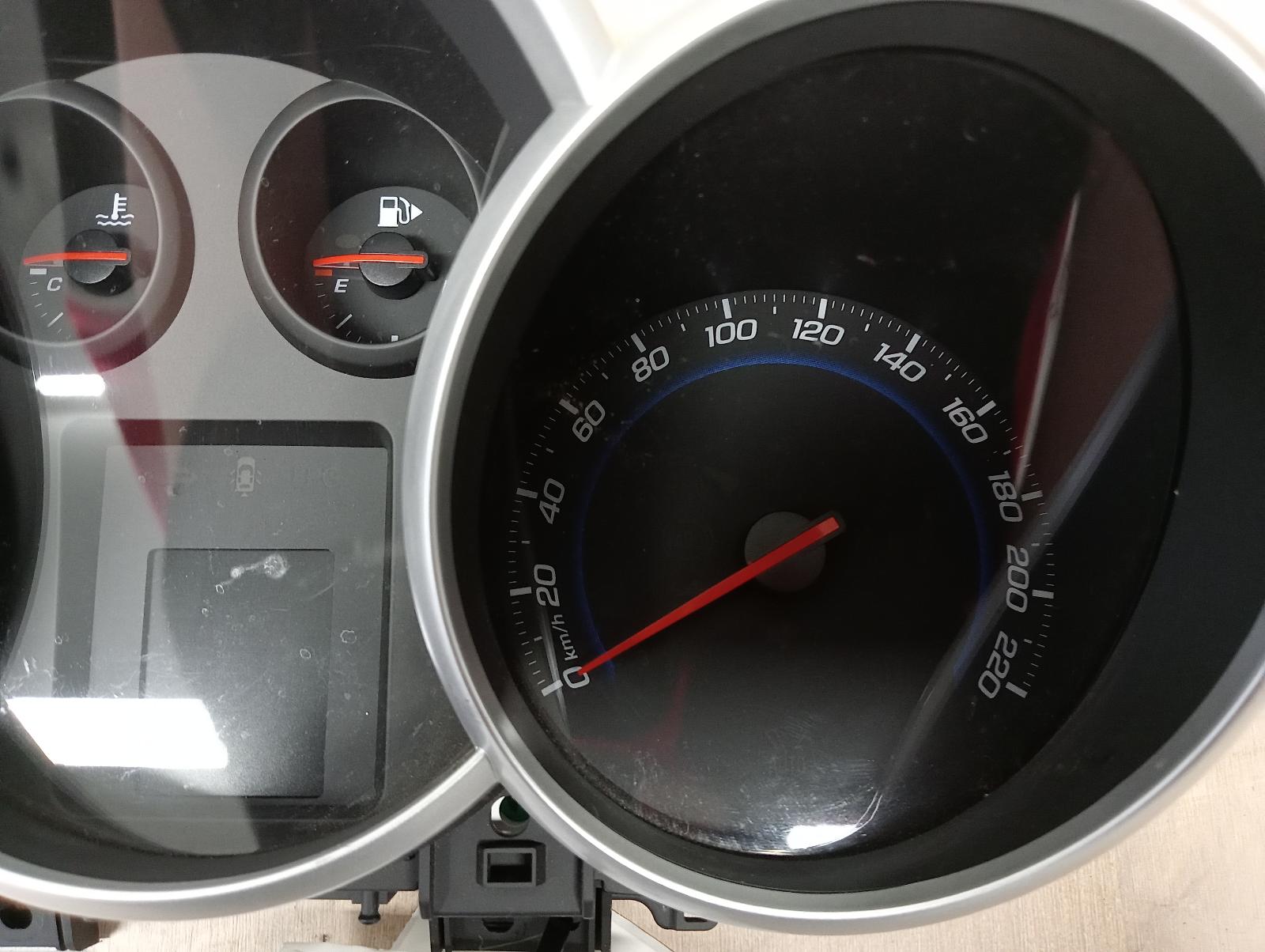 8982622