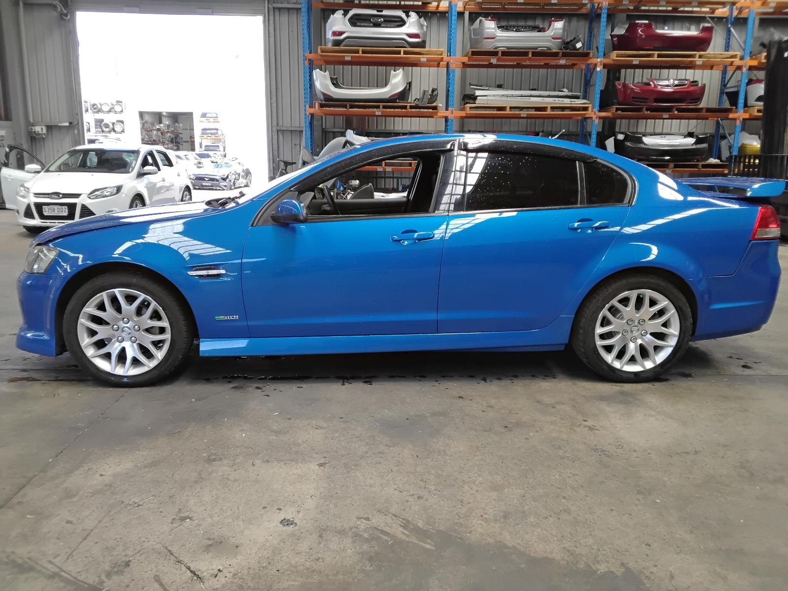 8952645