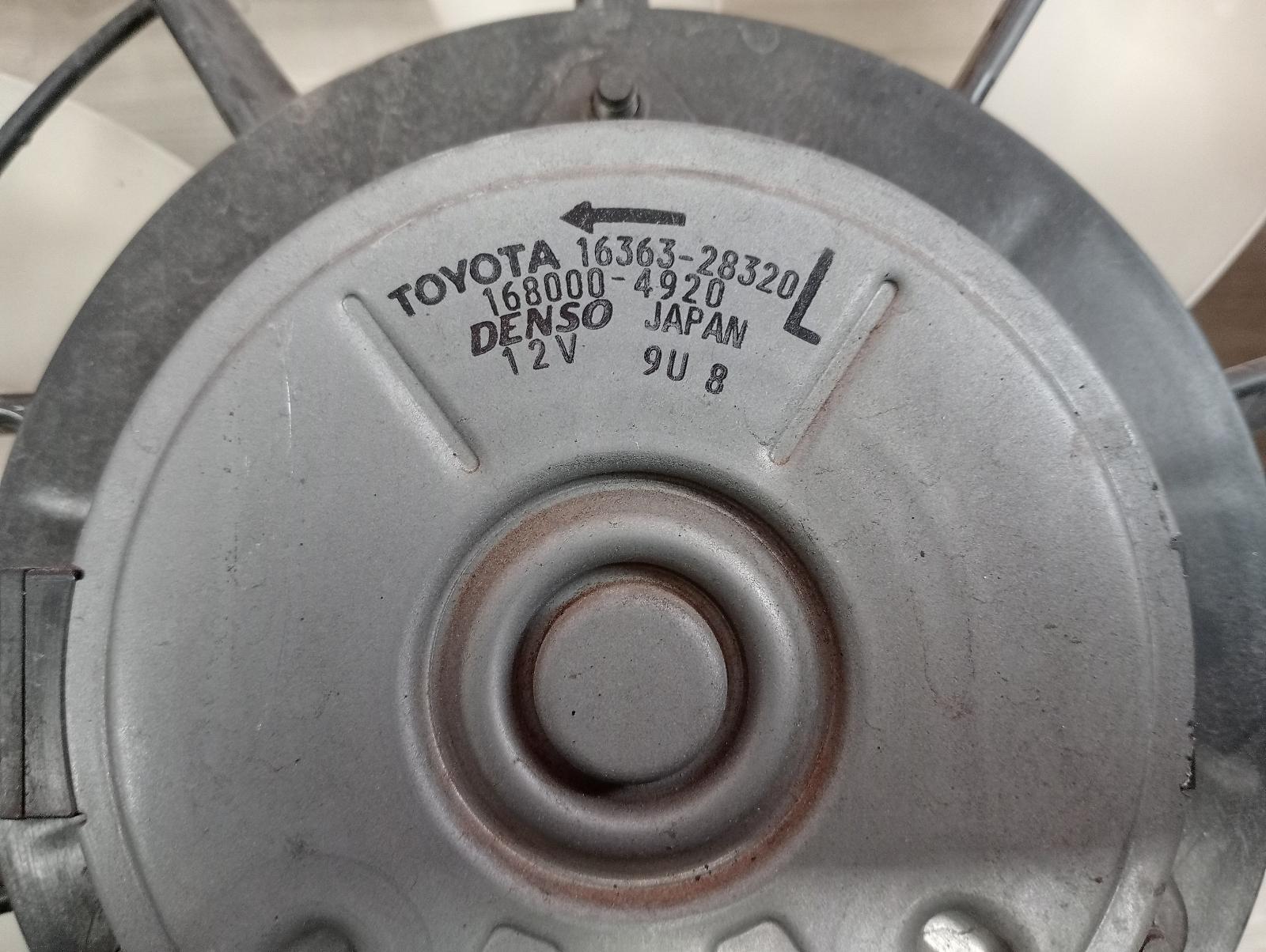 8951121