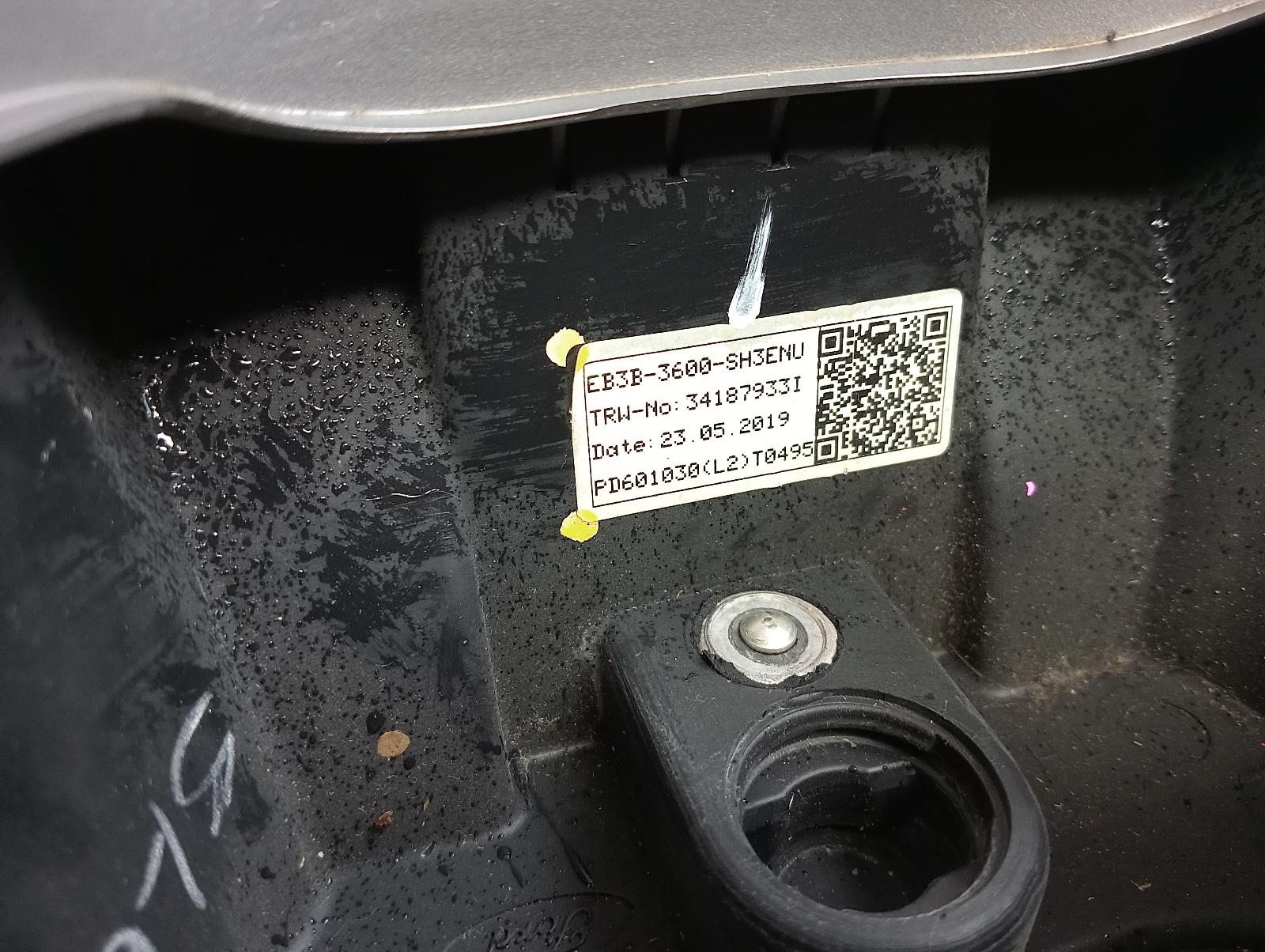 8946194