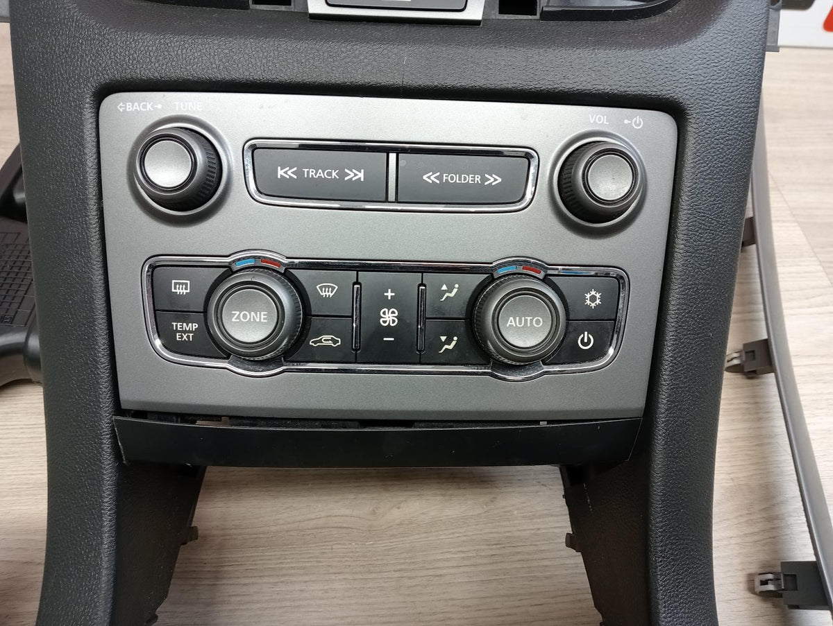 9049476