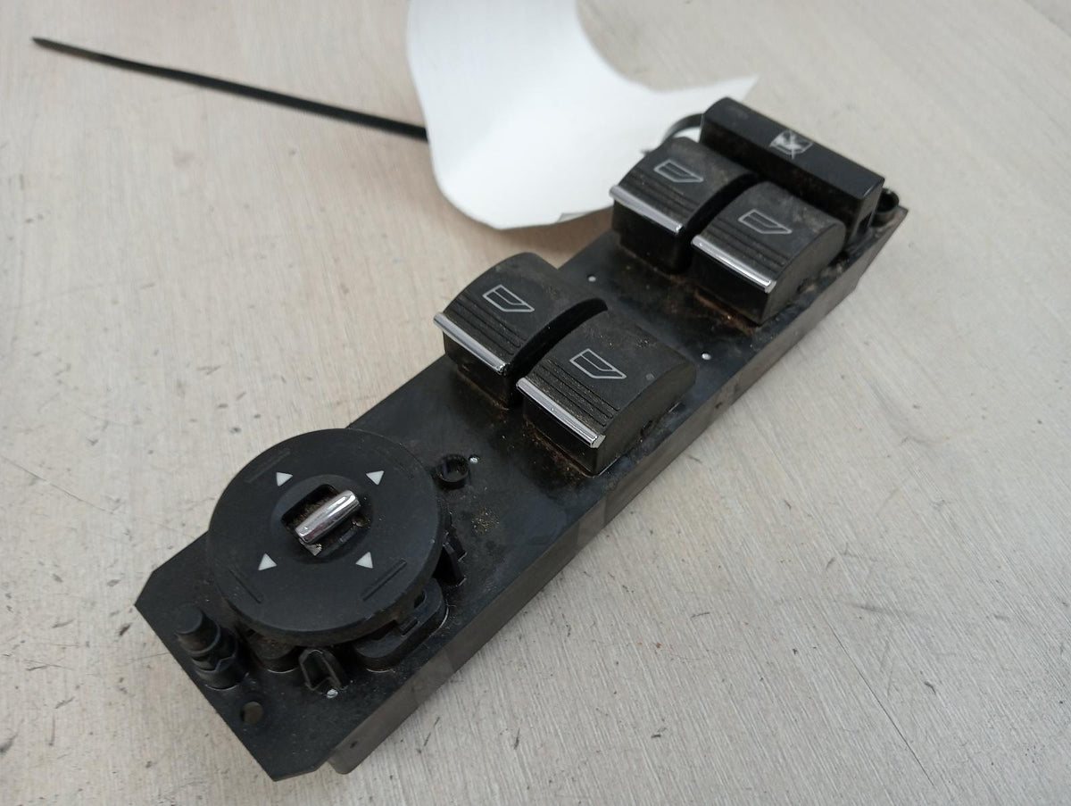 9008066