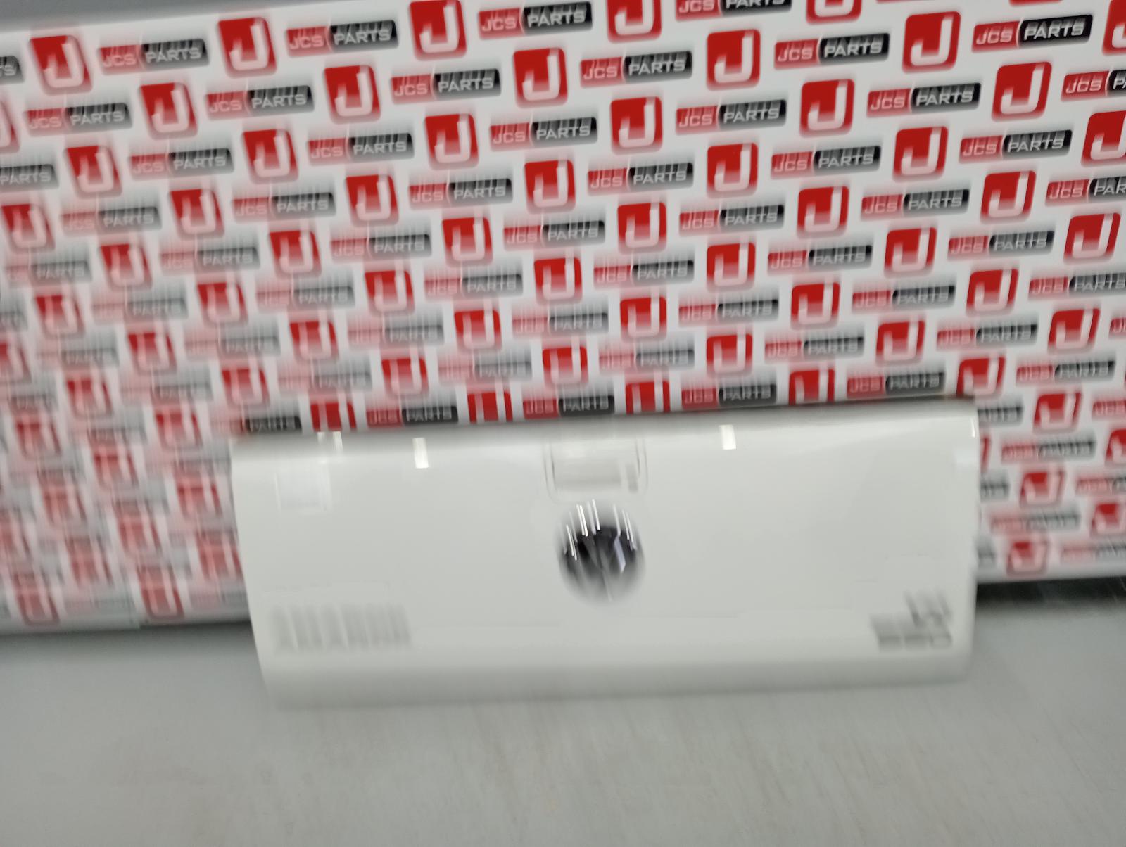8865081