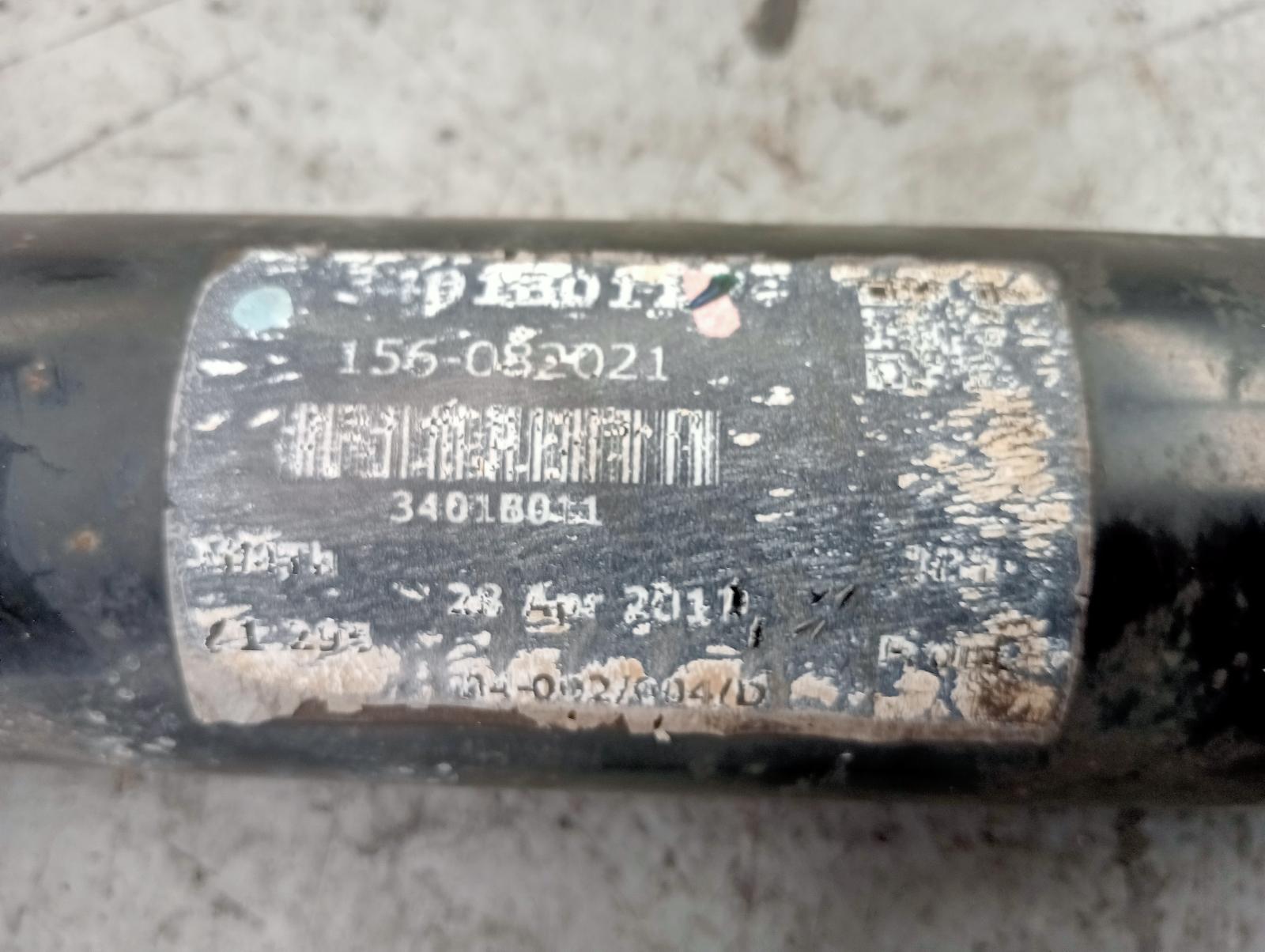 8961195
