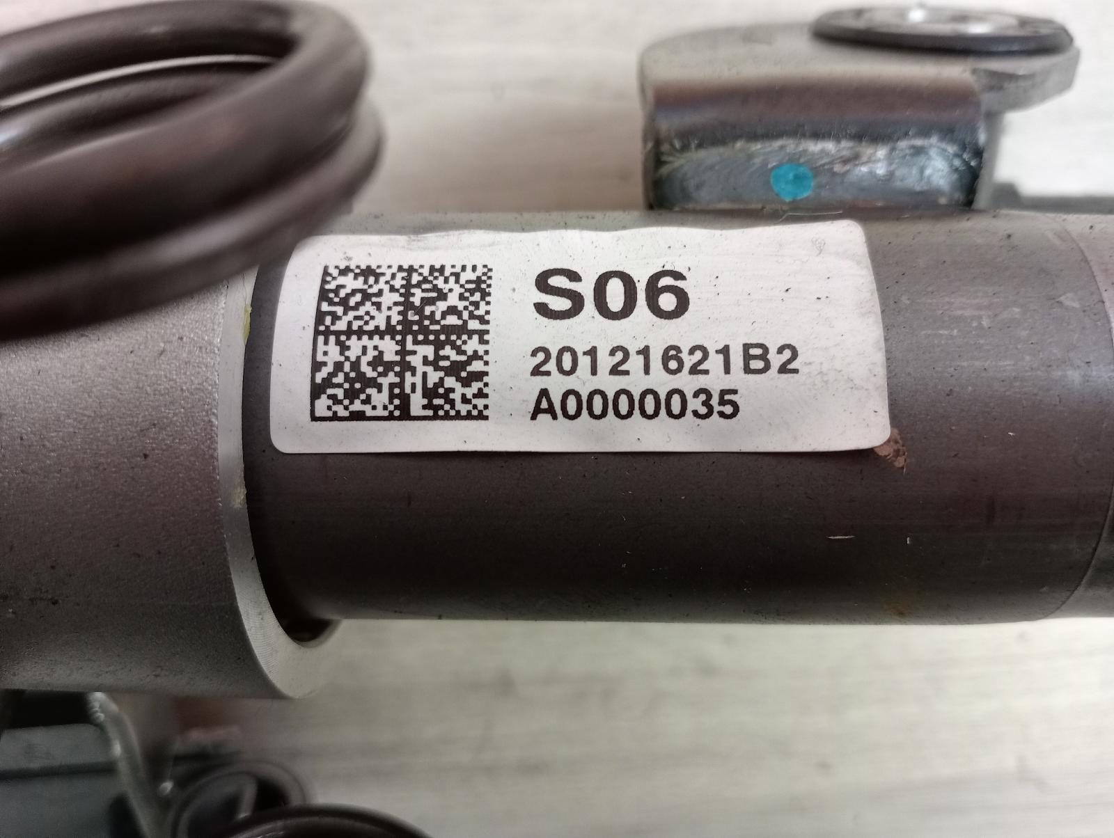 8976091