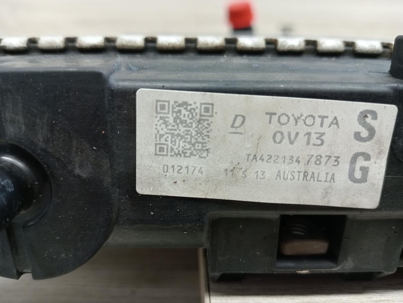 8992880