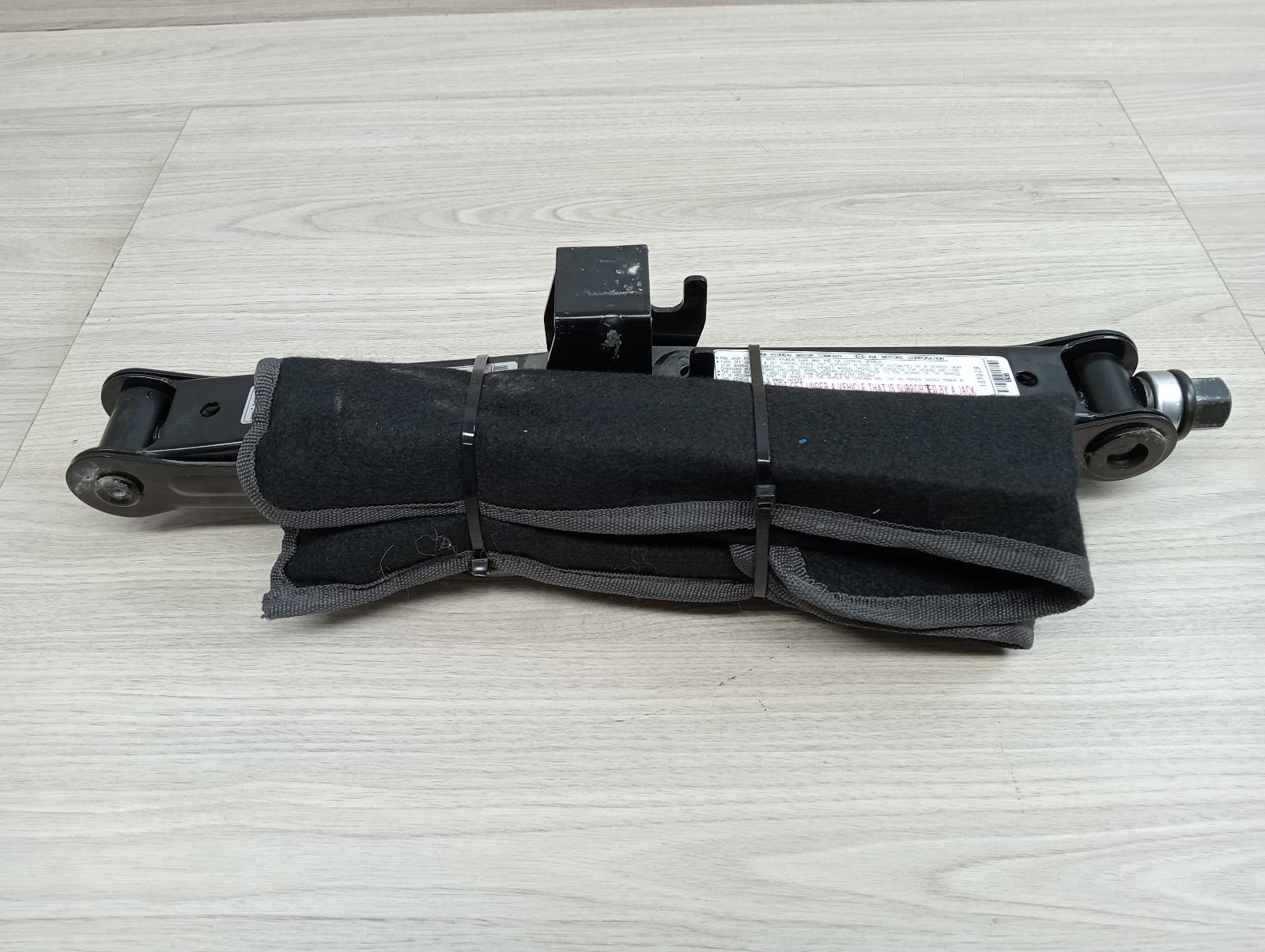 8712307