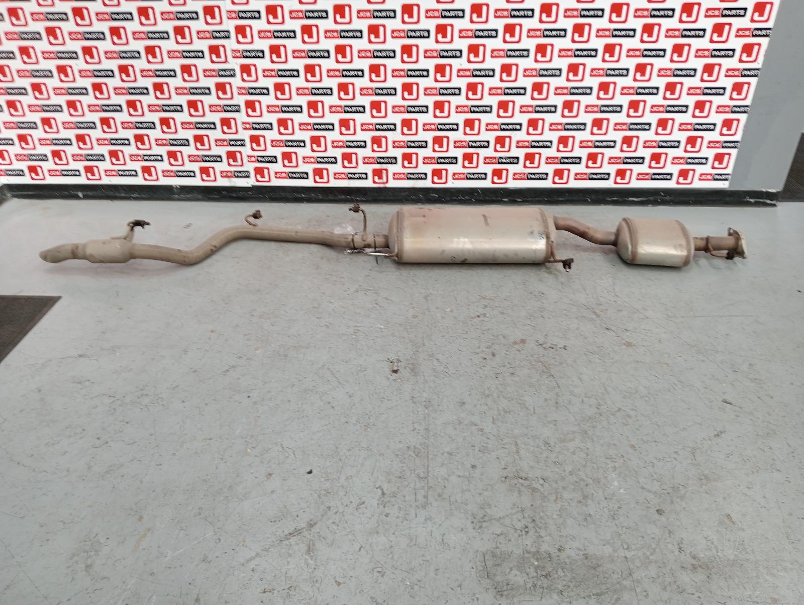 8975732