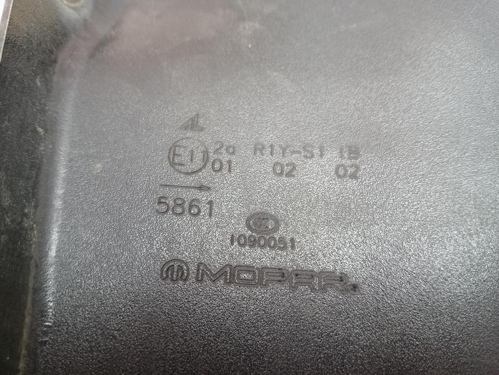 8945306