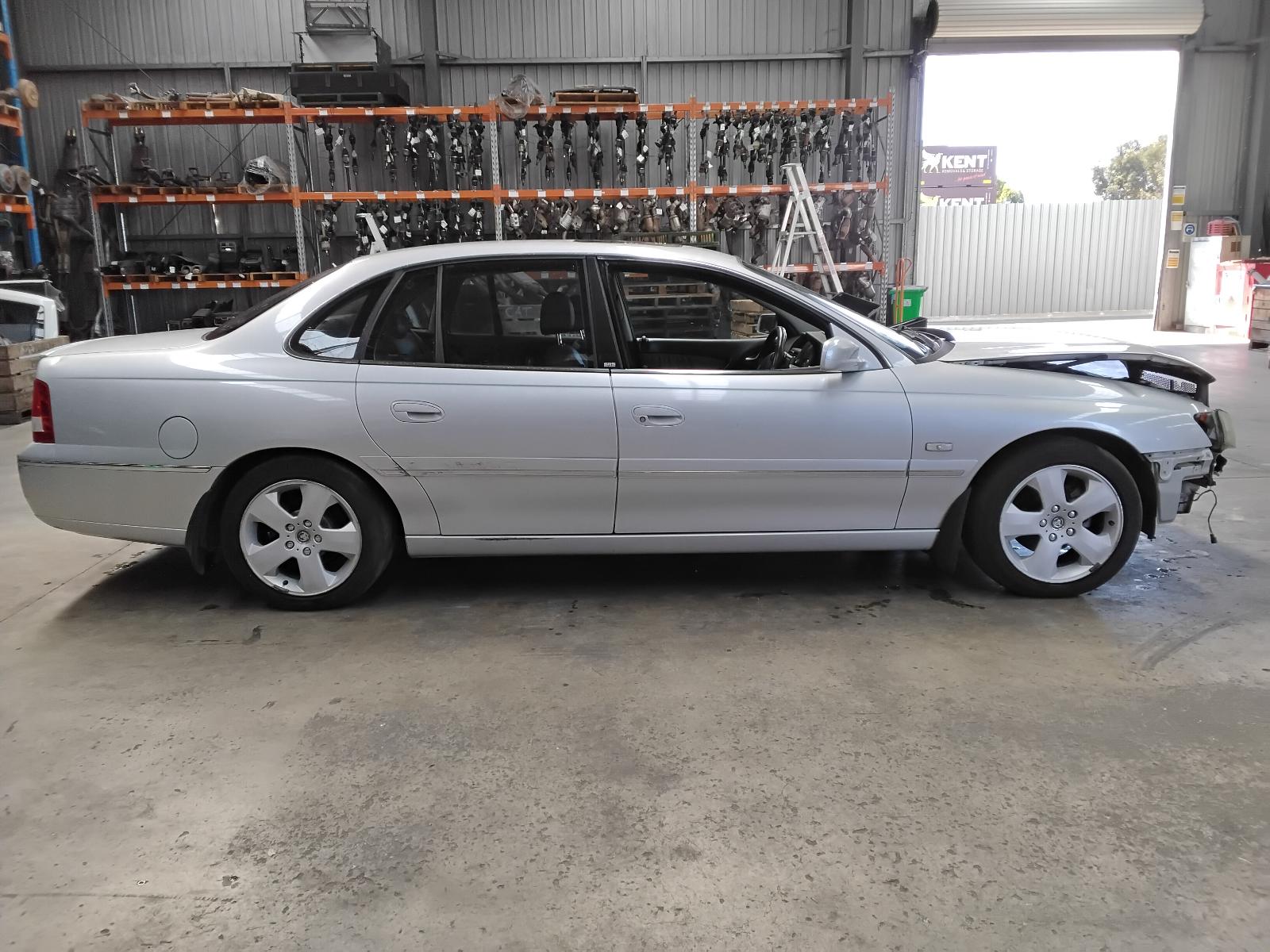 8954996