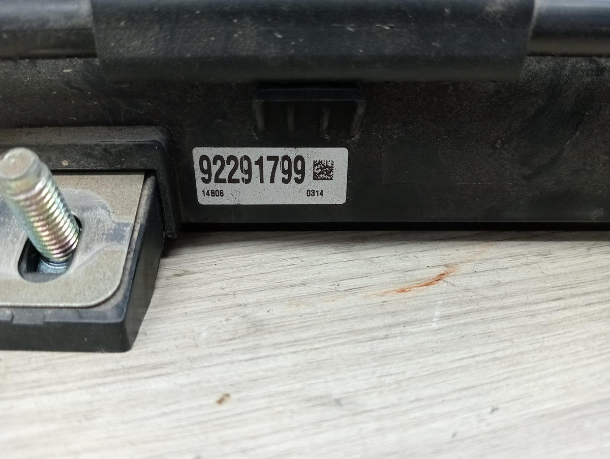 9018589