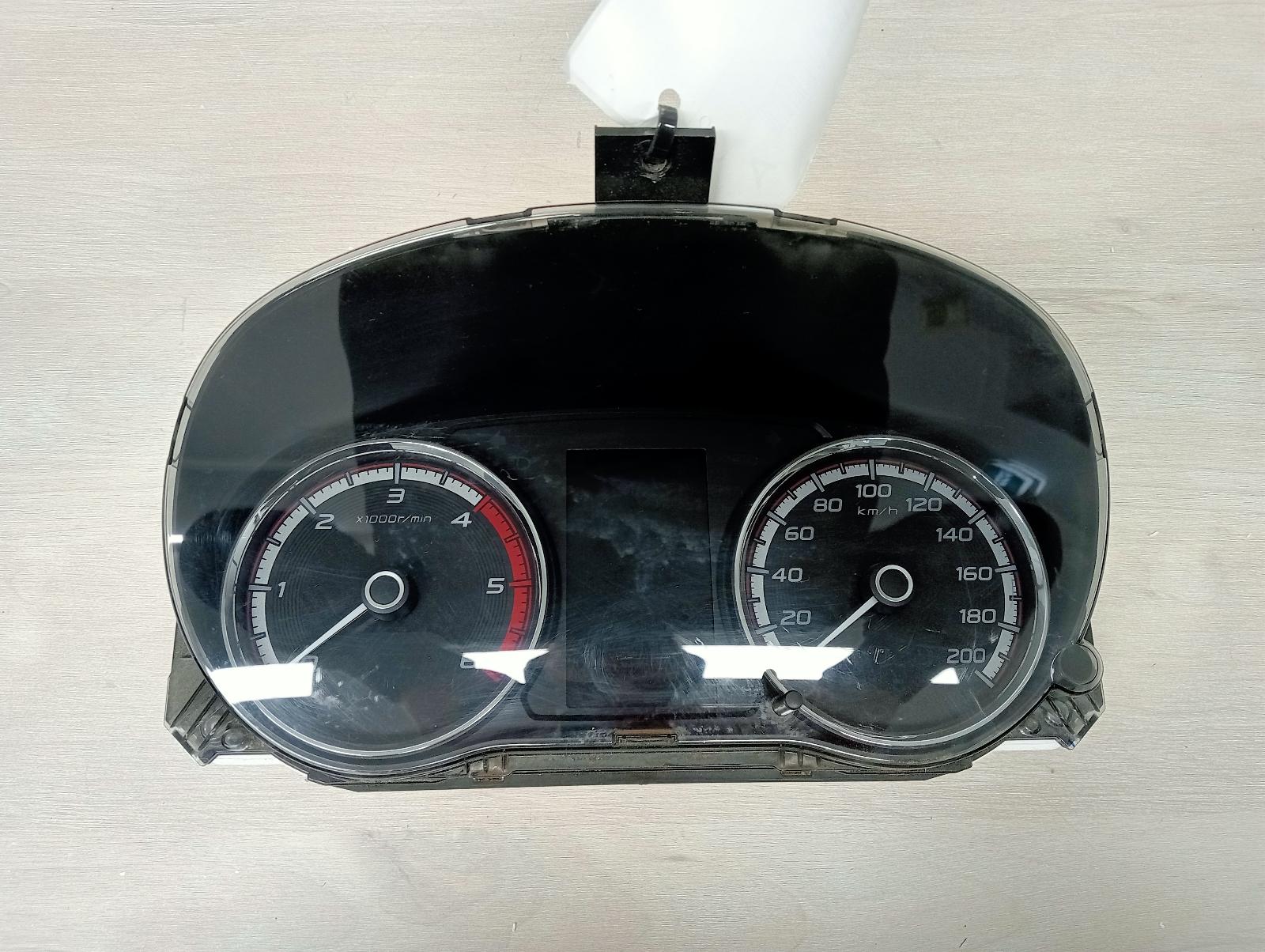 8986770
