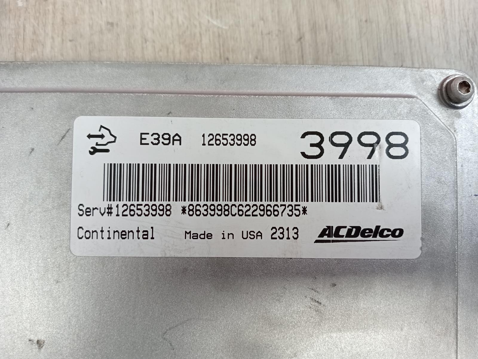 8731344