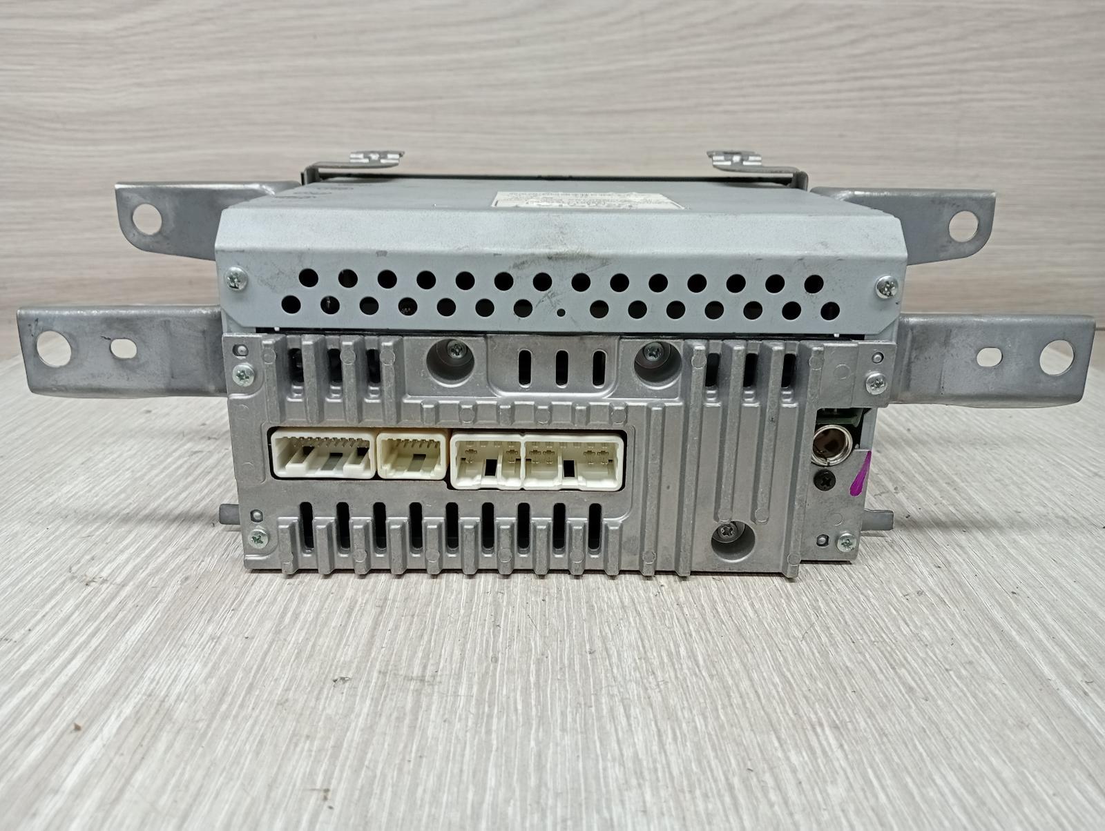 8945476