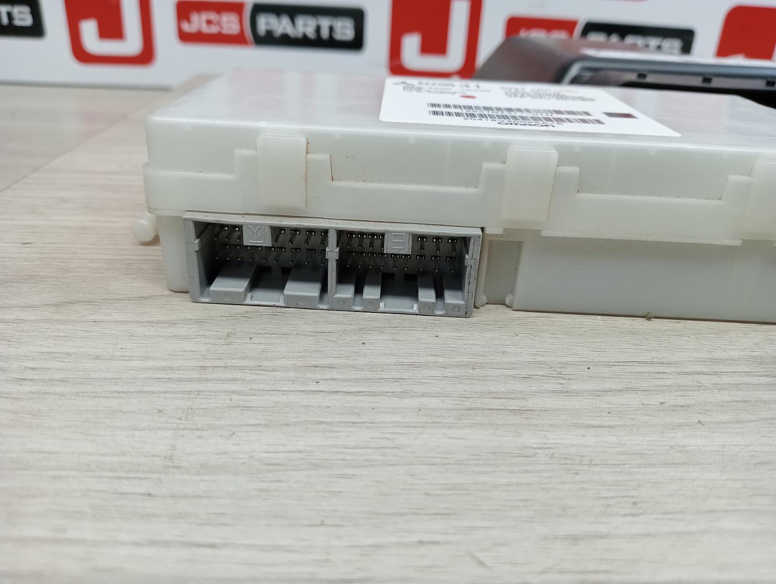 8958511