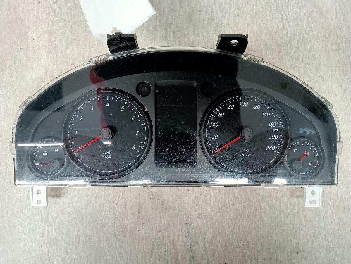 HOLDEN COMMODORE INSTRUMENT CLUSTER INSTRUMENT CLUSTER, VE, OMEGA/60TH ANNIV, P/