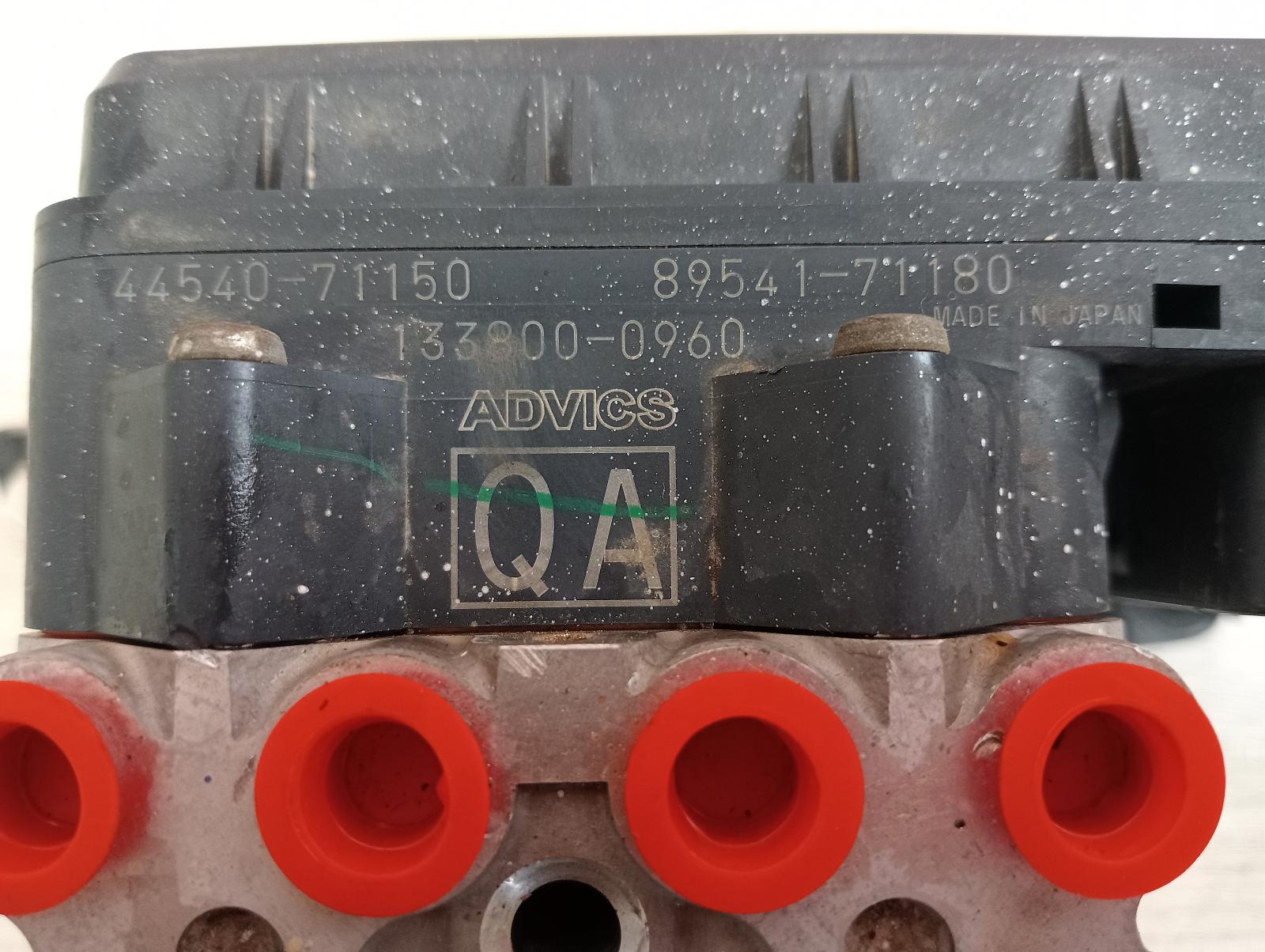 8861904
